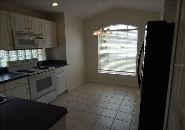 Photo 4 of Single family home for sale at 102 Canary Is Cir, Davenport, FL 33837 | MLS# O6438879 | Listing updated on 2026-09-17