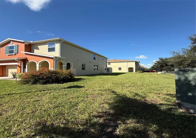 Photo 2 of Townhouse for sale at 3161 Tocoa Cir, Kissimmee, FL 34746 | MLS# O6438963 | Listing updated on 2026-09-11