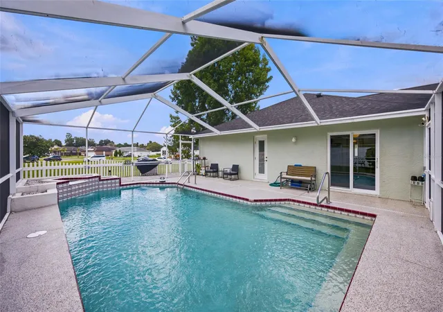 Photo 2 of Single family home for sale at 13677 Sw 40th Avenue Rd, Ocala, FL 34473 | MLS# OM731691 | Listing updated on 2026-10-20
