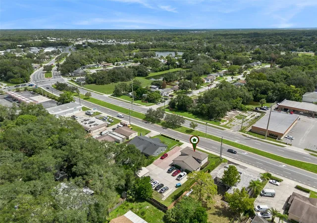 Photo 2 of Single family home for sale at 1150 N Ronald Reagan Blvd, Longwood, FL 32750 | MLS# O6439244 | Listing updated on 2026-09-09