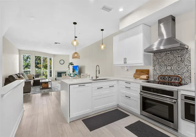 Photo 3 of Townhouse for sale at 106 Brent Cir, Oldsmar, FL 34677 | MLS# TB8545646 | Listing updated on 2026-09-09