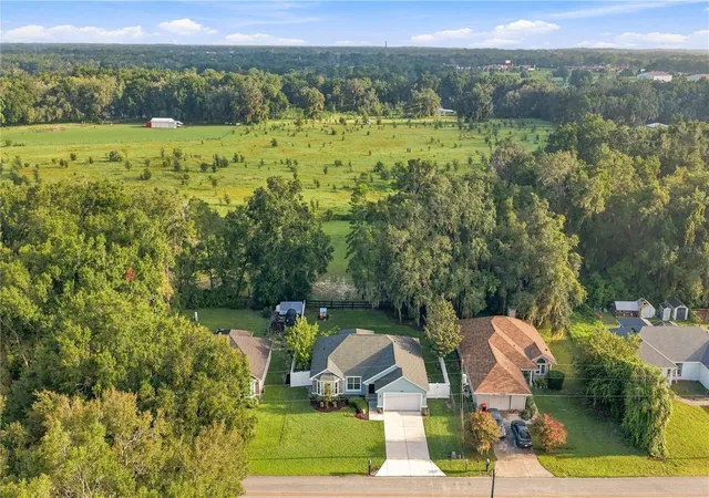 Photo 2 of Sale Pending at 8663 Se 155th Place, Summerfield, FL 34491 | MLS# G5117394 | Listing updated on 2026-09-17
