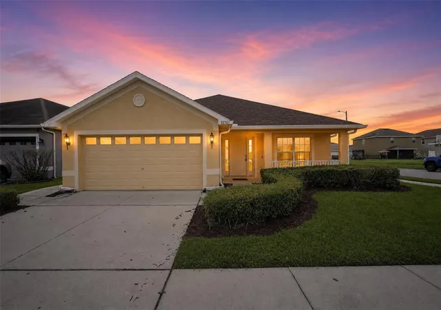 Photo 2 of Single family home for sale at 1170 Kittansett Ln, Auburndale, FL 33823 | MLS# TB8545663 | Listing updated on 2026-10-08