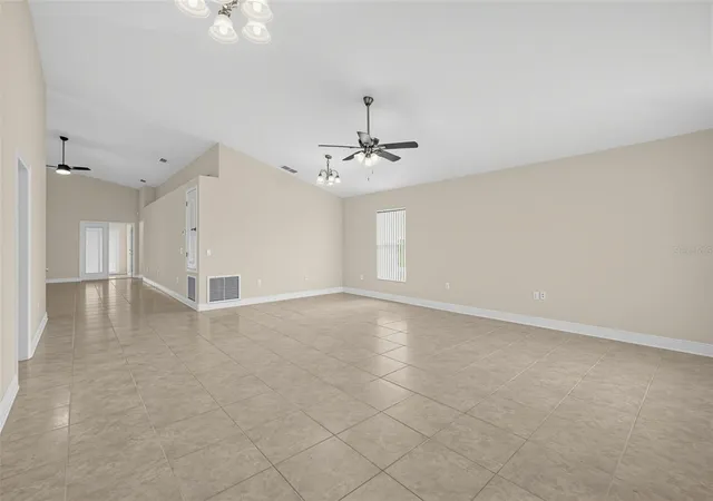 Photo 3 of Single family home for sale at 1170 Kittansett Ln, Auburndale, FL 33823 | MLS# TB8545663 | Listing updated on 2026-10-08