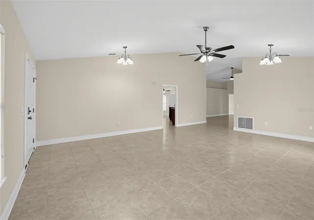 Photo 3 of Single family home for sale at 1170 Kittansett Ln, Auburndale, FL 33823 | MLS# TB8545663 | Listing updated on 2026-10-08