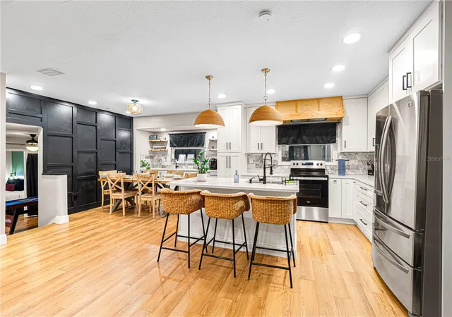Photo 3 of Single family home for sale at 7501 Rustic Dr, Tampa, FL 33634 | MLS# TB8545788 | Listing updated on 2026-09-16