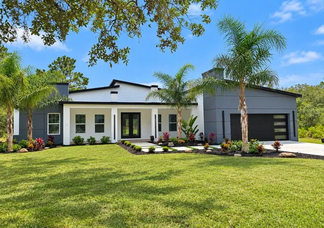Single family home for sale at 30610 Kumquat Ave, EUSTIS, FL 32736 | MLS# G5117414