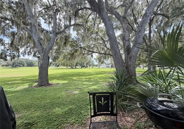 Listing Photo 4 - Condo for sale in building located at 13103 Sandalwood Dr, WILDWOOD, FL 34785 - Unit #13-103