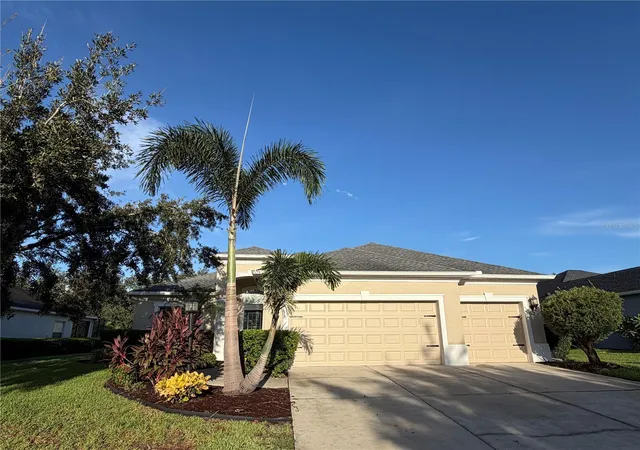 Photo 1 of Single family home for sale at 1416 Hickory View Cir, Parrish, FL 34219 | MLS# O6439503 | Listing updated on 2026-10-22