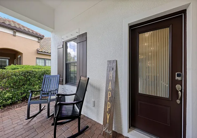 Photo 3 of House for sale at 6423 Positano Ct, Sarasota, FL 34243 | MLS# A4705208 | Listing updated on 2026-09-09