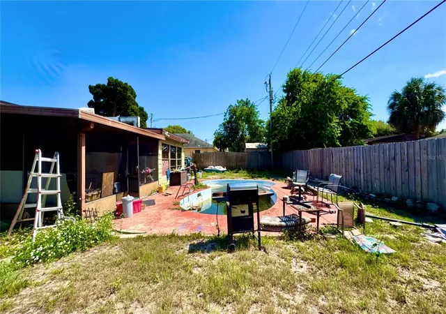 Photo 3 of Single family home for sale at 833 Morning Side Dr, Cocoa, FL 32922 | MLS# O6439552 | Listing updated on 2026-09-16