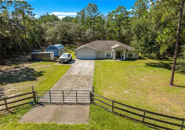 Photo 2 of Single family home for sale at 13238 Sw 88th Street, Dunnellon, FL 34432 | MLS# OM731849 | Listing updated on 2026-09-09