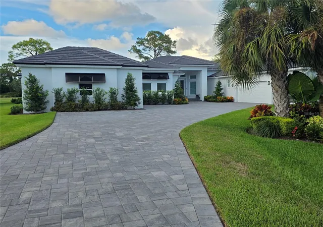 Photo 1 of Sale Pending at 794 Lytham Cir, Osprey, FL 34229 | MLS# A4705432 | Listing updated on 2026-09-16