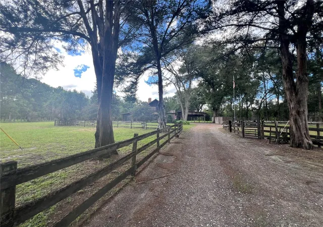 Photo 4 of Single family home for sale at 15414 SW 63rd Avenue, Archer, FL 32618 | MLS# GC543340 | Listing updated on 2026-09-27