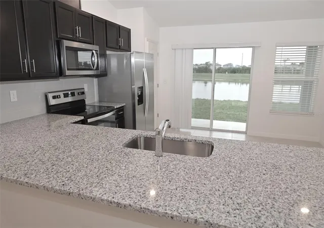 Photo 3 of Single family home for sale at 9532 Sandy Blfs Cir, Parrish, FL 34219 | MLS# A4705466 | Listing updated on 2026-09-09