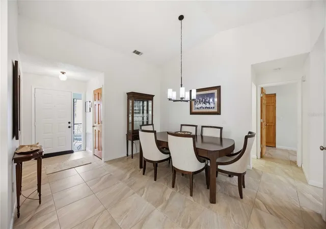 Listing Photo 5 - Condo for sale in building located at 306 Persimmon St, ENGLEWOOD, FL 34223 - Unit #208