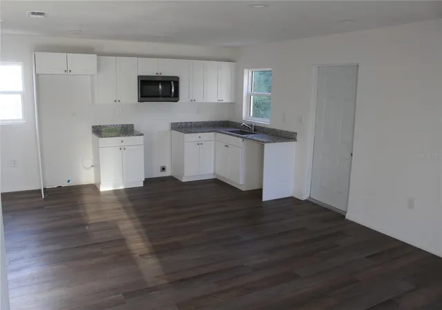 Photo 4 of Single family home for sale at 617 N 3rd Street, Haines City, FL 33844 | MLS# O6440375 | Listing updated on 2026-09-16