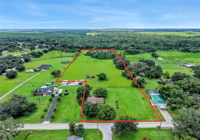 Photo 1 of Single family home for sale at 4310 Turner Rd, Mulberry, FL 33860 | MLS# L4964942 | Listing updated on 2026-09-26