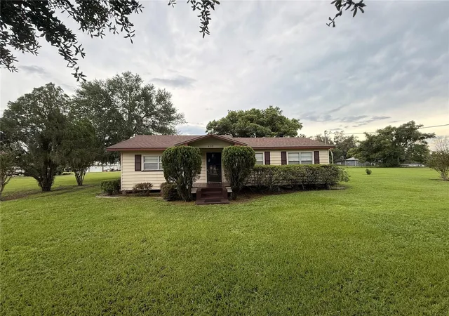 Photo 2 of Single family home for sale at 4310 Turner Rd, Mulberry, FL 33860 | MLS# L4964942 | Listing updated on 2026-09-26