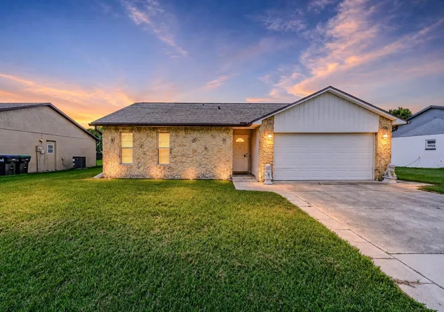 Photo 1 of Single family home for sale at 7544 Rio Pinar Lakes Blvd, Orlando, FL 32822 | MLS# O6440600 | Listing updated on 2026-10-03