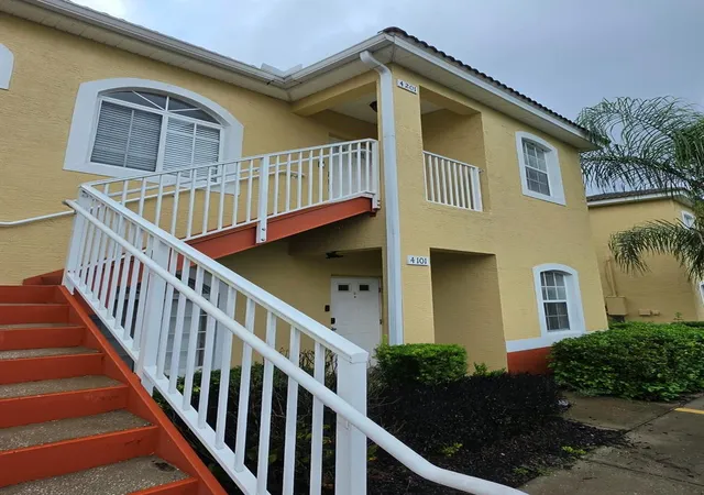 Photo 1 of Condo for sale at 4101 Lake Marion Golf Resort #D, Kissimmee, FL 34759 | MLS# O6440701 | Listing updated on 2026-09-16