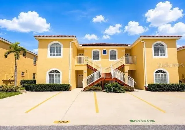 Photo 2 of Condo for sale at 4101 Lake Marion Golf Resort #D, Kissimmee, FL 34759 | MLS# O6440701 | Listing updated on 2026-09-16