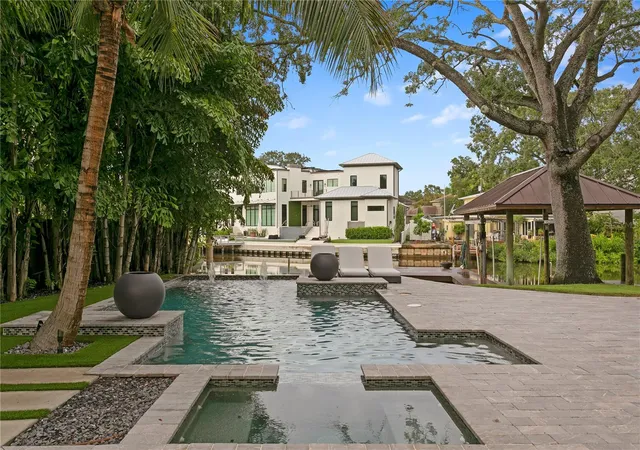 Photo 4 of Single family home for sale at 603 Marmora Ave, Tampa, FL 33606 | MLS# TB8547474 | Listing updated on 2026-09-29