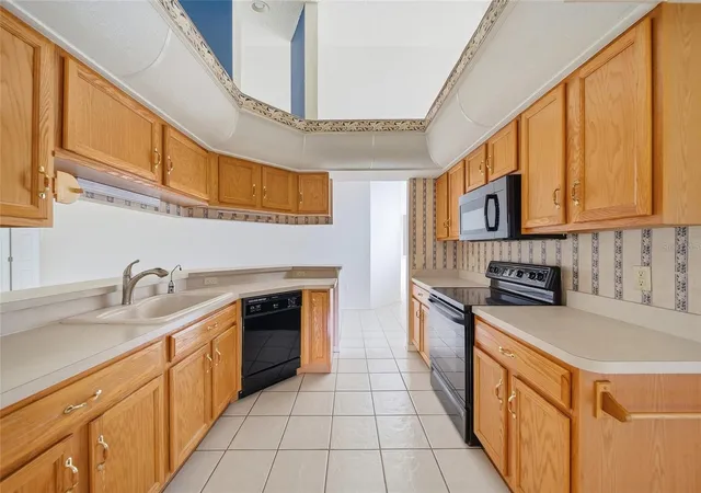 Photo 4 of Single family home for sale at 13652 Pimberton Dr, Hudson, FL 34669 | MLS# TB8547664 | Listing updated on 2026-10-06