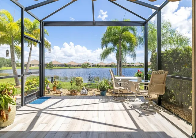 Photo 3 of Single family home for sale at 21620 Avon Park Ct, Venice, FL 34293 | MLS# A4705797 | Listing updated on 2026-10-15