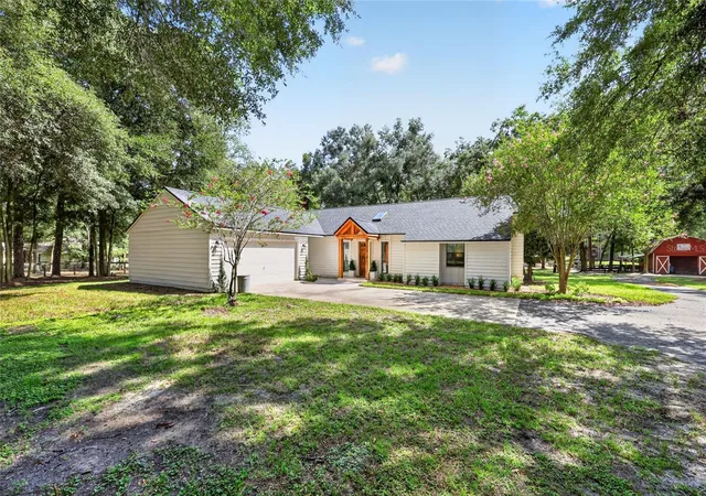 Photo 2 of House for sale at 7808 NW 21st Street, Ocala, FL 34482 | MLS# OM732110 | Listing updated on 2026-09-17