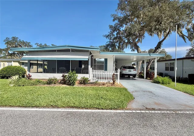 Photo 1 of Manufactured home for sale at 109 Ixora Way, Leesburg, FL 34748 | MLS# G5117690 | Listing updated on 2026-09-23