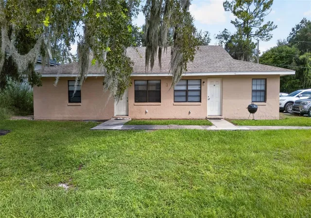 Photo 2 of Multi family home for sale at 51 Nw 21st Place, Ocala, FL 34475 | MLS# OM732134 | Listing updated on 2026-09-21