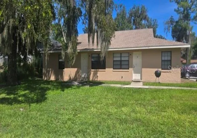 Photo 3 of Multi family home for sale at 51 Nw 21st Place, Ocala, FL 34475 | MLS# OM732134 | Listing updated on 2026-09-21