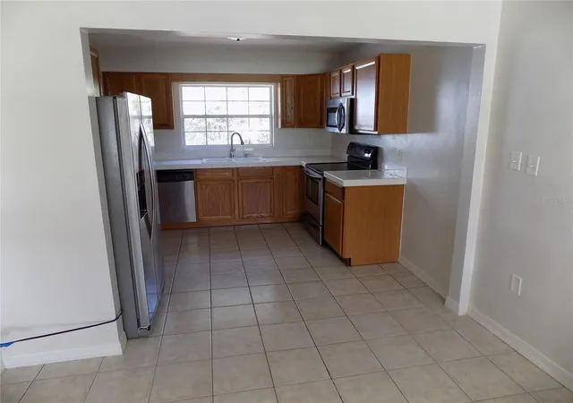 Photo 4 of Single family home for sale at 2747 Eastland Rd, Mount Dora, FL 32757 | MLS# G5117709 | Listing updated on 2026-09-18