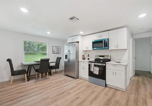Photo 4 of Single family home for sale at 502 Fairfield Ave, Deland, FL 32720 | MLS# TB8548072 | Listing updated on 2026-09-22