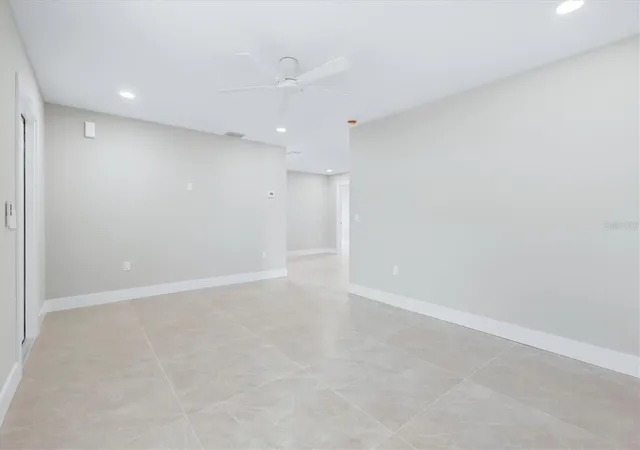 Photo 4 of Single family home for sale at 3021 14th Street E, Bradenton, FL 34208 | MLS# A4705919 | Listing updated on 2026-09-18