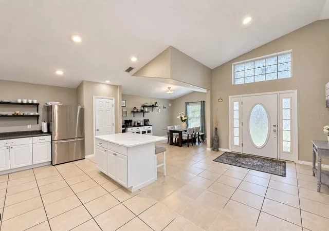 Photo 4 of Single family home for sale at 8298 Peak Ave, Lakeland, FL 33810 | MLS# TB8548269 | Listing updated on 2026-09-18
