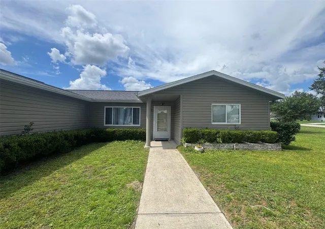 Photo 1 of Single family home for sale at 10720 SW 62nd Terrace, Ocala, FL 34476 | MLS# OM732218 | Listing updated on 2026-09-21