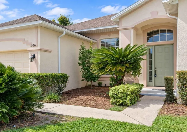 Photo 2 of Single family home for sale at 106 Southern Pine Way, Davenport, FL 33837 | MLS# O6441587 | Listing updated on 2026-09-17