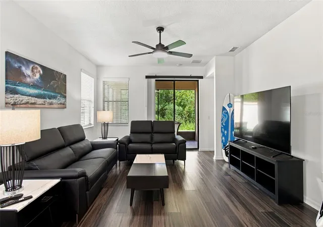 Photo 3 of Single family home for sale at 884 Grand Cnl Dr, Kissimmee, FL 34759 | MLS# S5157557 | Listing updated on 2026-09-18
