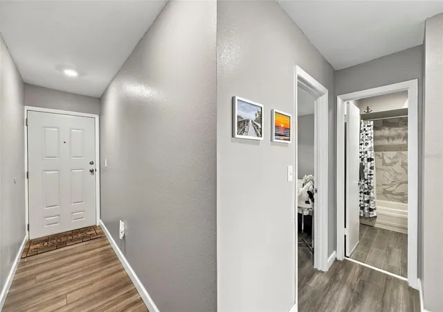 Listing Photo 4 - Condo for sale in building located at 9950 62Nd Ter N, St. Petersburg, FL 33708 - Unit #408
