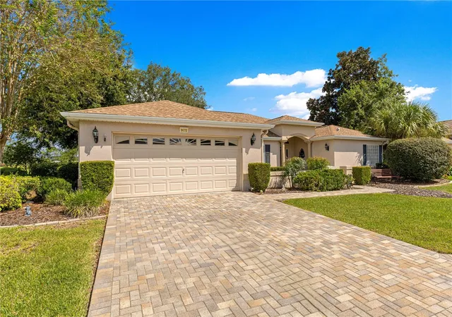 Photo 2 of Single family home for sale at 9605 Se 136th Place, Summerfield, FL 34491 | MLS# OM732281 | Listing updated on 2026-09-17