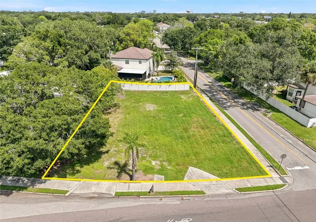 Land for sale at 3622 W Tampa Cir, TAMPA, FL 33629 | MLS# TB8548798