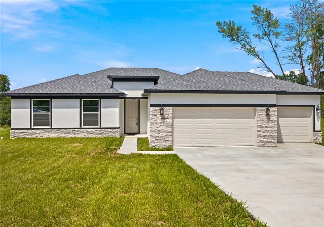 Single family home for sale at 4347 SW 112th Lane, OCALA, FL 34476 | MLS# OM732325