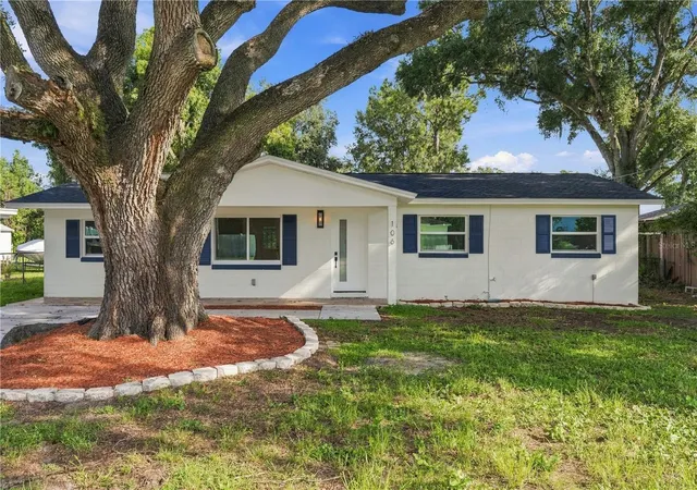 Photo 1 of Single family home for sale at 106 Bishop St, Auburndale, FL 33823 | MLS# TB8548956 | Listing updated on 2026-09-23