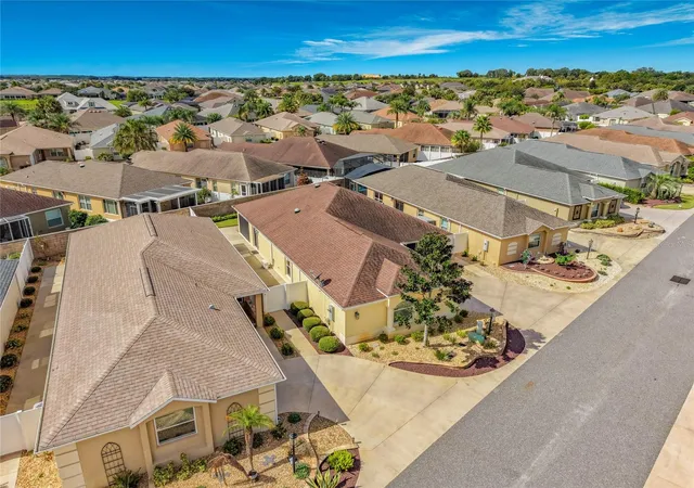 Photo 3 of Single family home for sale at 1068 Becker Ave, The Villages, FL 32163 | MLS# G5117851 | Listing updated on 2026-09-23