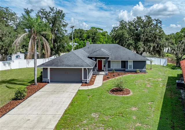 Photo 1 of Single family home for sale at 8422 Will Way, Lakeland, FL 33809 | MLS# B4902377 | Listing updated on 2026-09-24