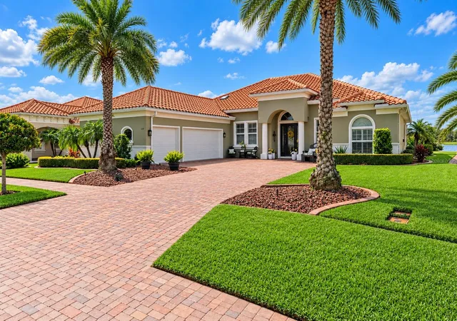 Photo 3 of Single family home for sale at 110 Portofino Blvd, New Smyrna Beach, FL 32168 | MLS# V4951312 | Listing updated on 2026-10-03