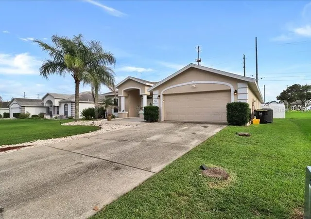 Photo 3 of Single family home for sale at 247 Westwind Dr, Davenport, FL 33896 | MLS# O6442330 | Listing updated on 2026-10-12
