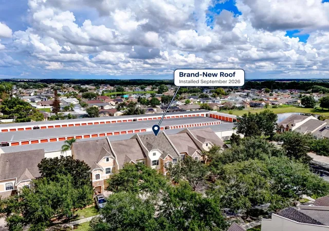 Photo 3 of Townhouse for sale at 2017 Gold Spring Cvs, Kissimmee, FL 34743 | MLS# O6442381 | Listing updated on 2026-09-18